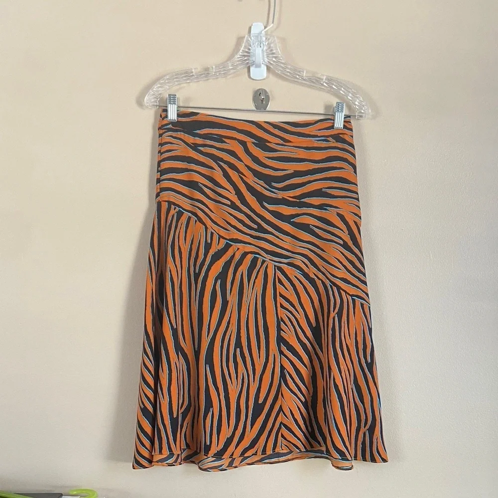 Diane Von Furstenberg Lilo Zebra Print Skirt size 6